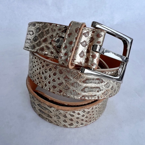 Donald J. Pliner Accessories - ✨FLASH SALE✨DONALD PLINER METALLIC ANIMAL PRINT BELT